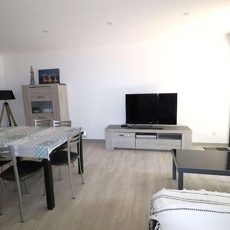 3 Pieces Climatise Avec Terrasse, Parking Prive, A 100M De La Plage, 7 Couchages - Fr-1-307-148 Le Grau-du-Roi Buitenkant foto