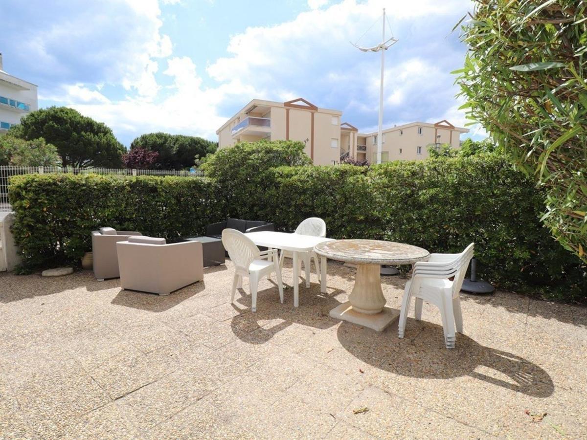 3 Pieces Climatise Avec Terrasse, Parking Prive, A 100M De La Plage, 7 Couchages - Fr-1-307-148 Le Grau-du-Roi Buitenkant foto