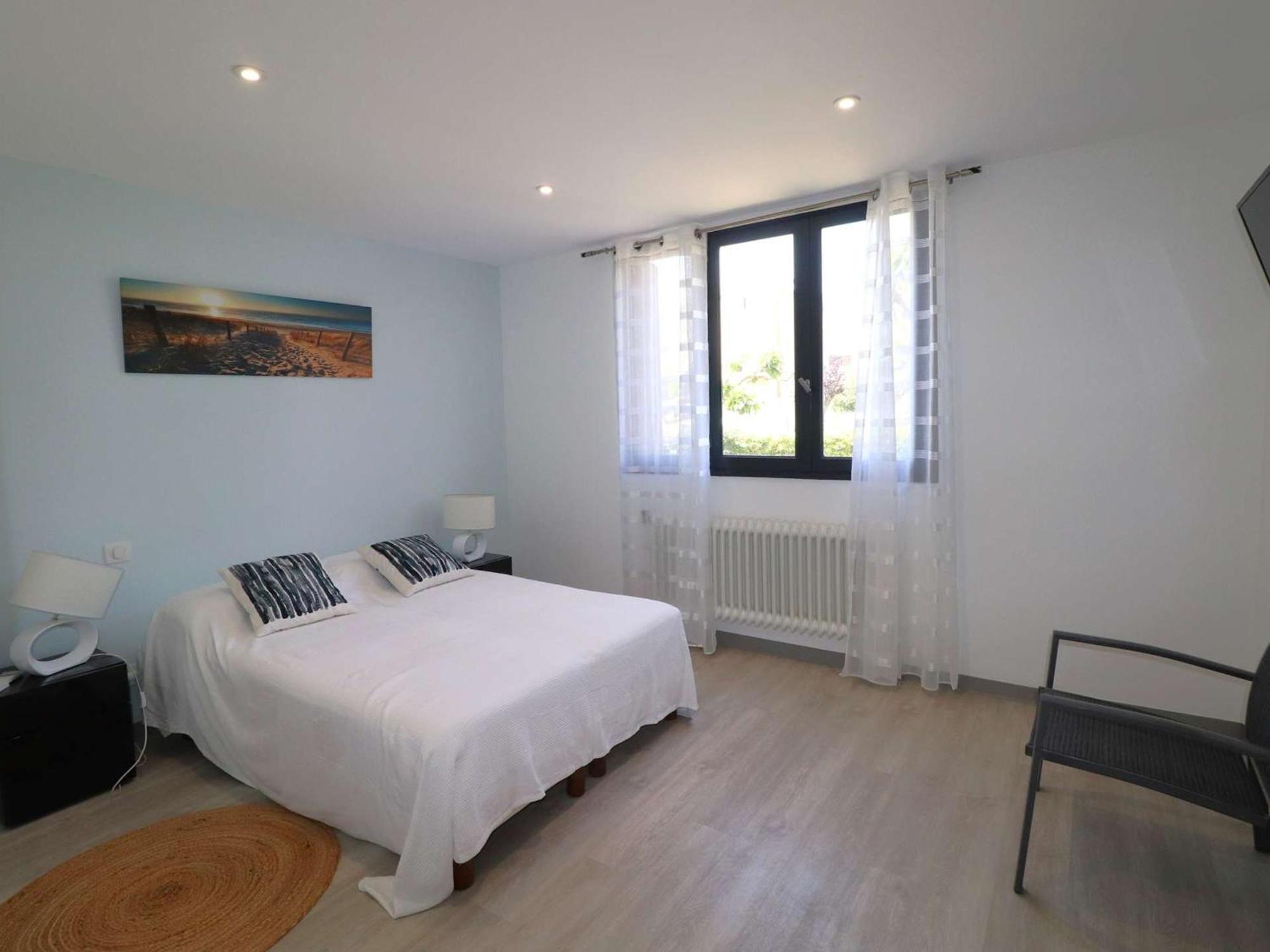 3 Pieces Climatise Avec Terrasse, Parking Prive, A 100M De La Plage, 7 Couchages - Fr-1-307-148 Le Grau-du-Roi Buitenkant foto